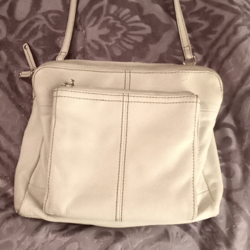 Crossbody purse